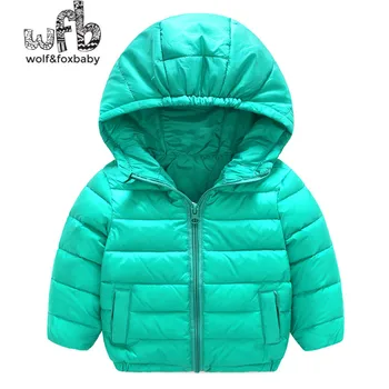 Търговците на дребно 1-6 години на детски чиста памучен топло яке с къс абзац и качулка с качулка, къс зима